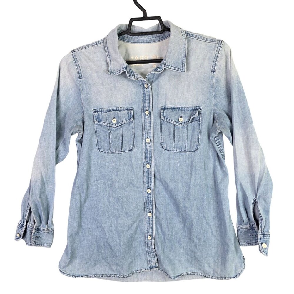 Womens Gap 1969 Blue Chambray Shirt Button Up Long Sleeve Cotton Distressed S